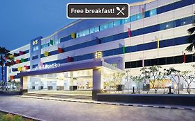 Hotel Santika Kelapa Gading