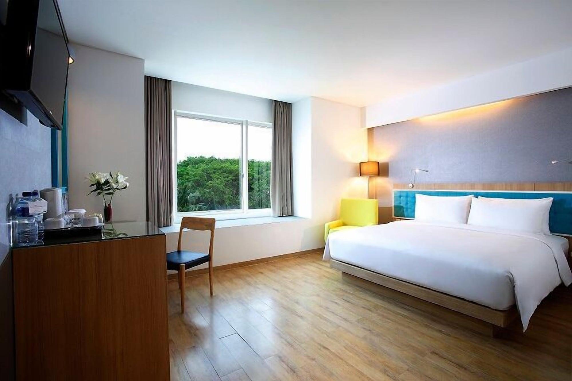 Hotel Santika Kelapa Gading Jakarta Luaran gambar