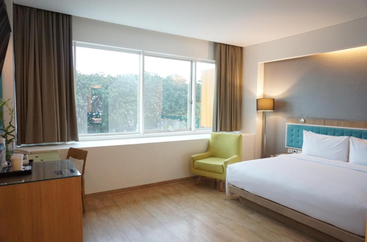 Hotel Santika Kelapa Gading Jakarta Luaran gambar