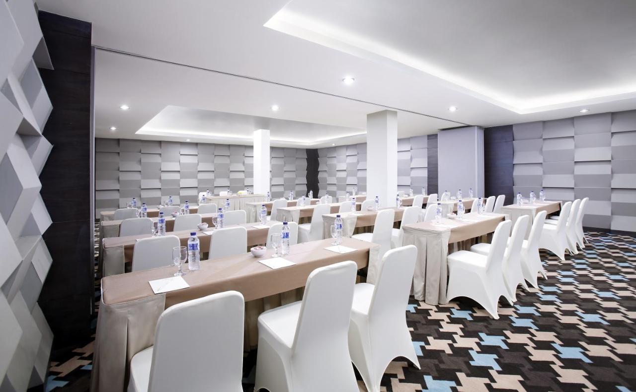 Hotel Santika Kelapa Gading Jakarta Luaran gambar