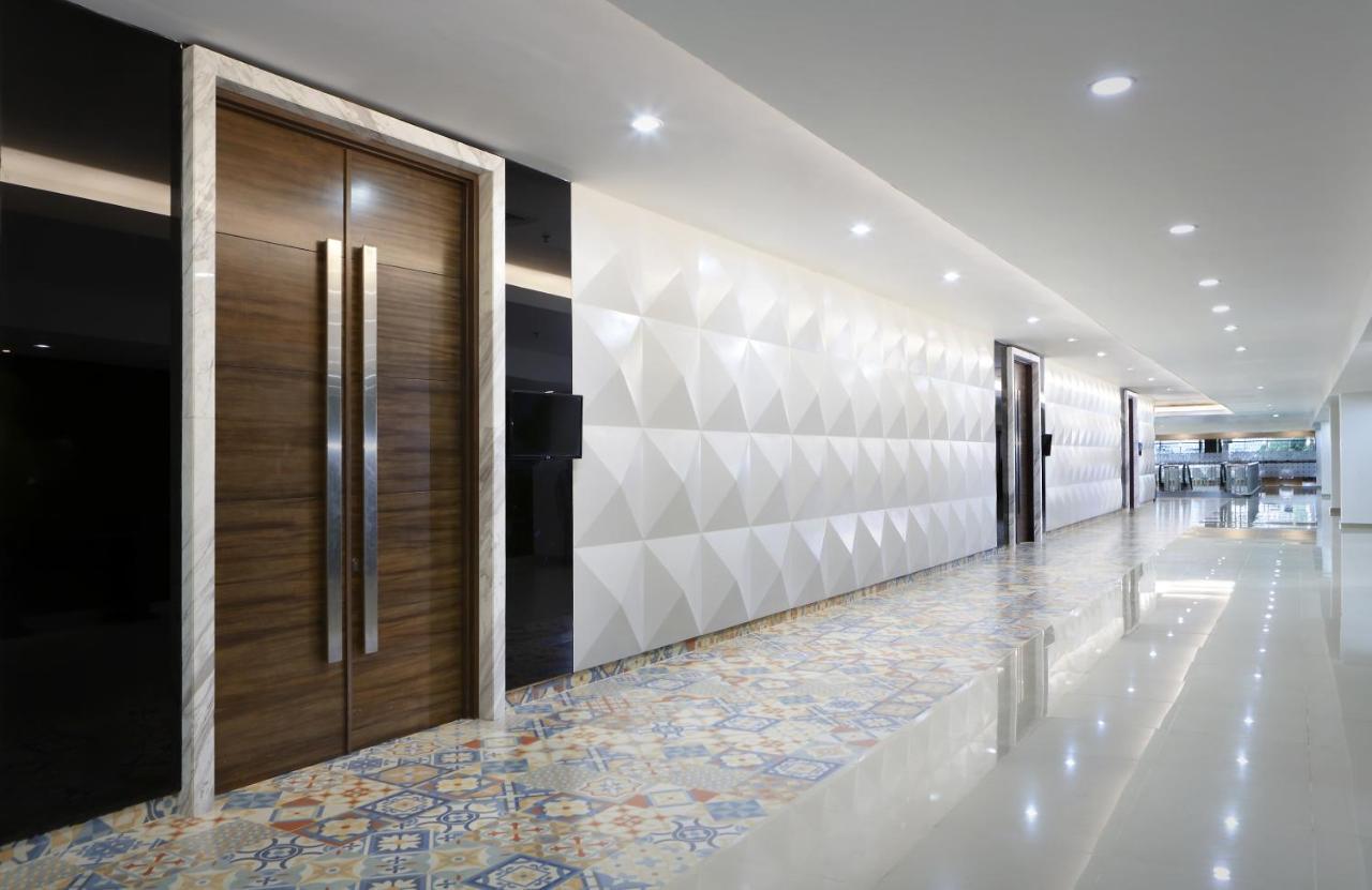 Hotel Santika Kelapa Gading Jakarta Luaran gambar