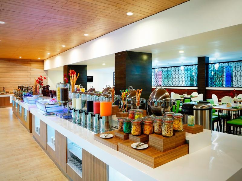 Hotel Santika Kelapa Gading Jakarta Luaran gambar
