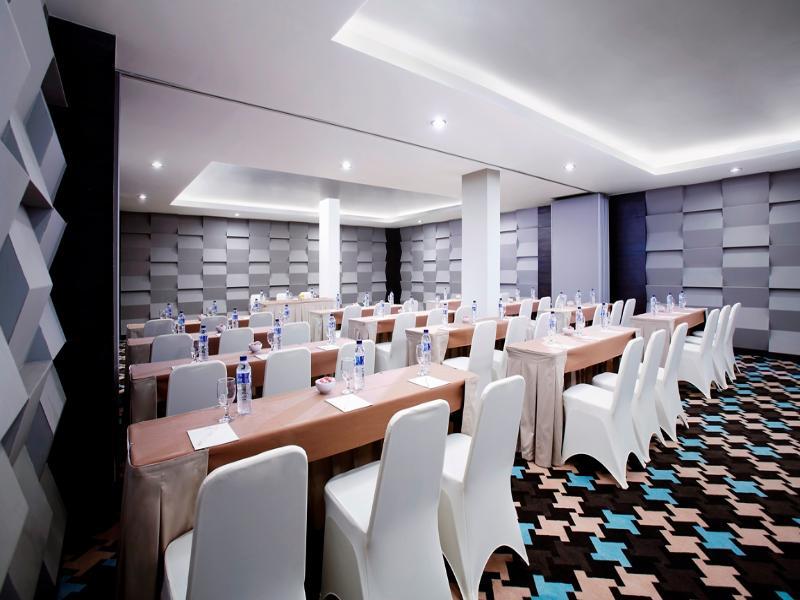 Hotel Santika Kelapa Gading Jakarta Luaran gambar